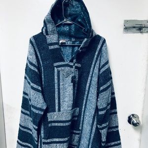Men’s hooded poncho
